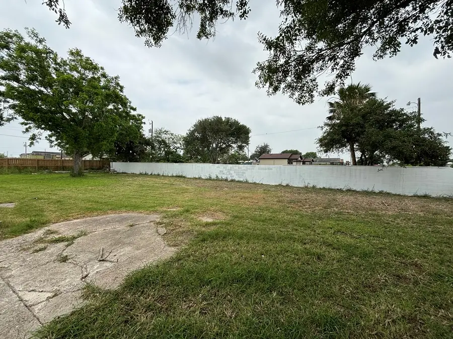 107 Buchanan St., Laguna Heights, TX 78578 - Image #2