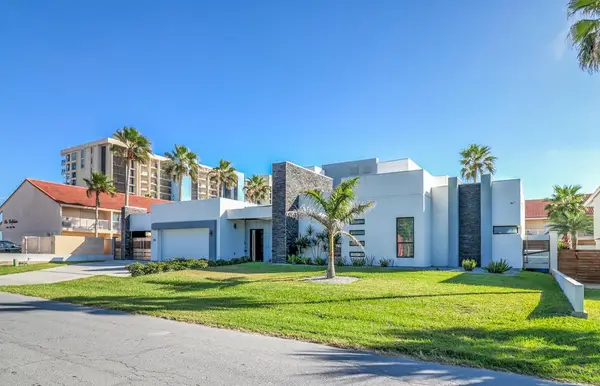 129 E Kingfish St., South Padre Island, TX 78597