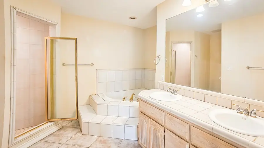 120 Chachalaca Dr., Bayview, TX 78566 - Image #3