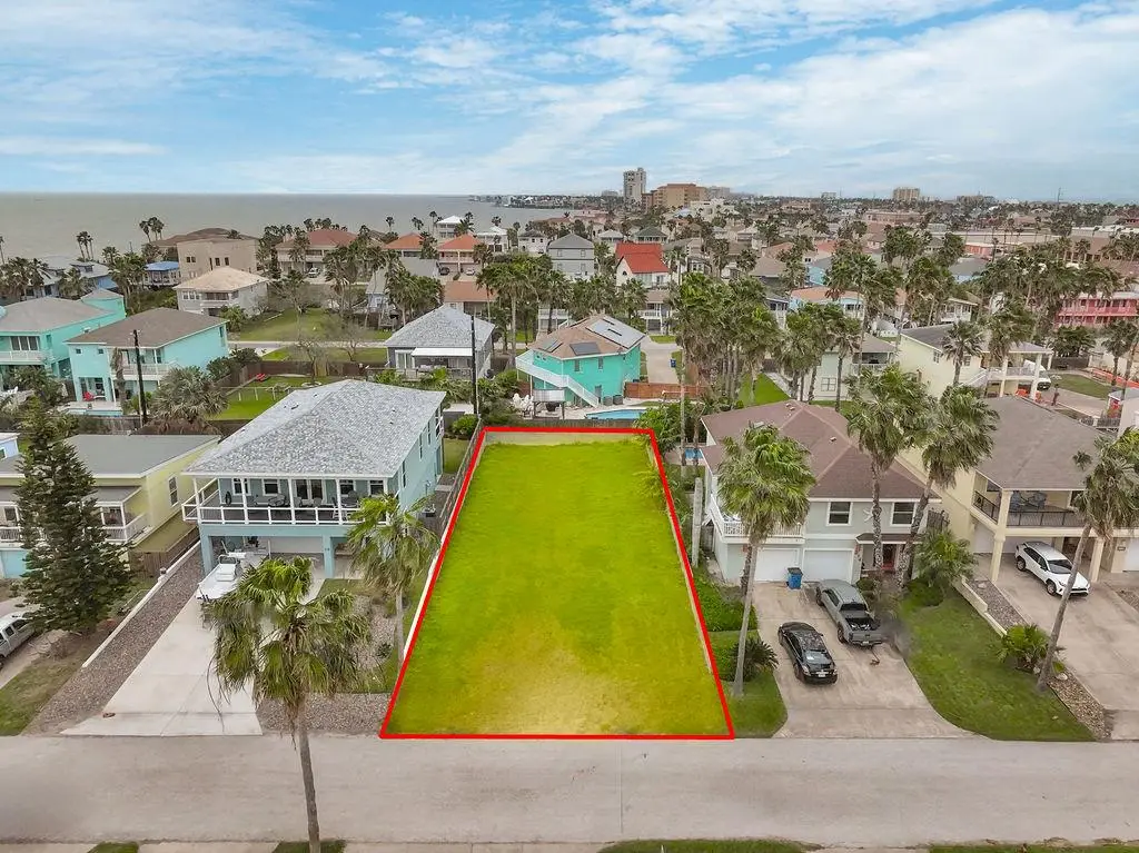 216 W Oleander St., South Padre Island, TX 78597 - Image #1