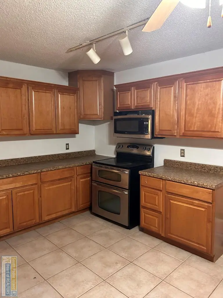 8010 Rattler Lane, Mission, TX 78573 - Image #3