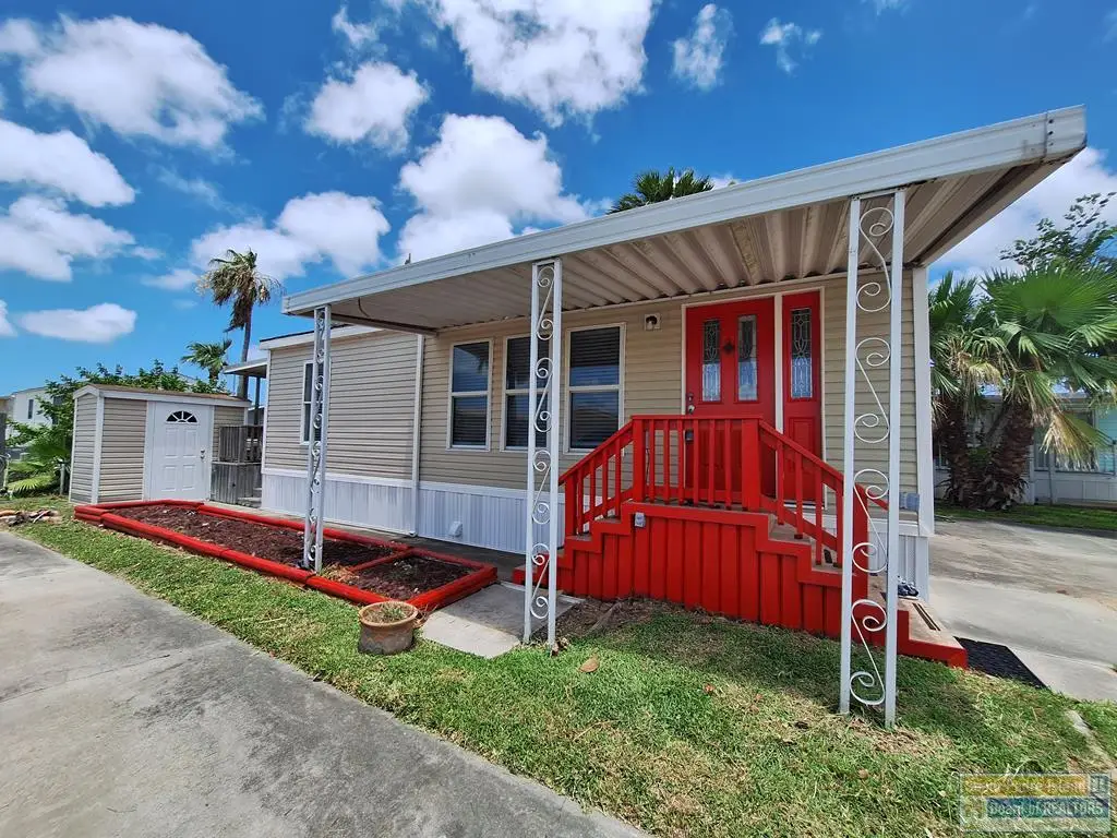 132 E Bonnet Circle, Port Isabel, TX 78578 - Image #1