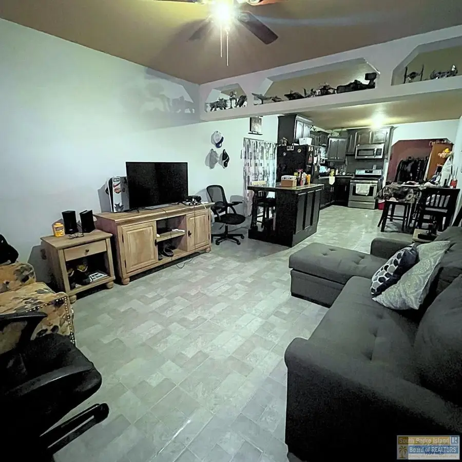 335 Adams, Brownsville, TX 78520 - Image #2