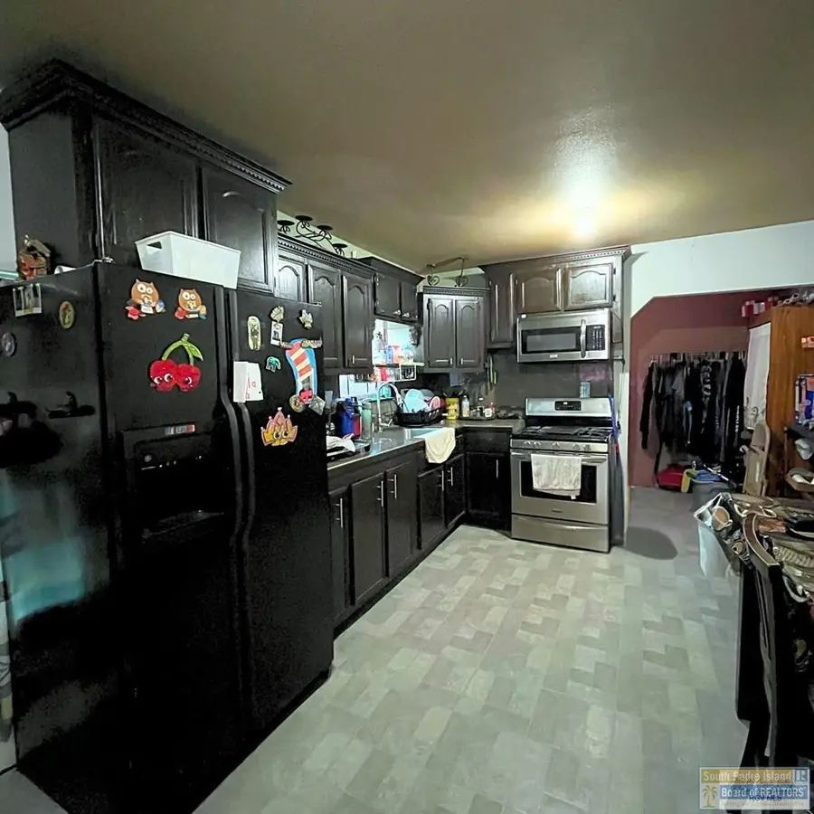 335 Adams, Brownsville, TX 78520 - Image #3