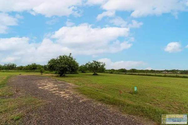 33226 Melon Dr., Los Fresnos, TX 78566