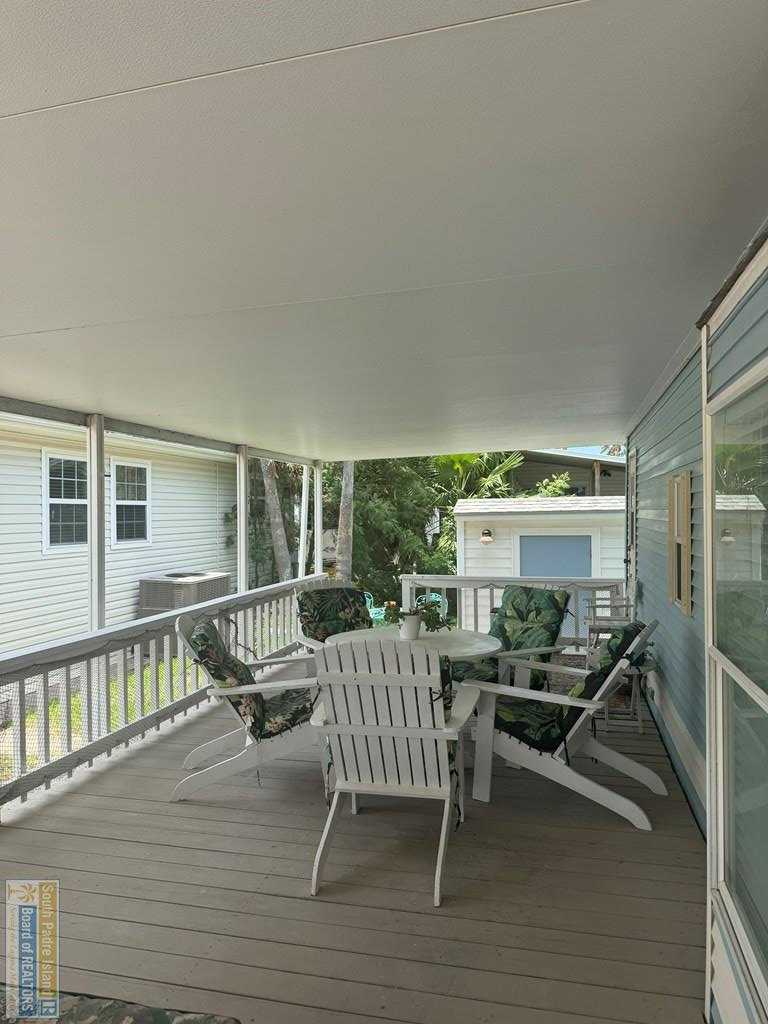 382 Sand Dollar Dr, Port Isabel, TX 78578 - Image #3