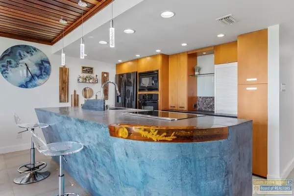 4100 Gulf Blvd. #103, South Padre Island, TX 78597