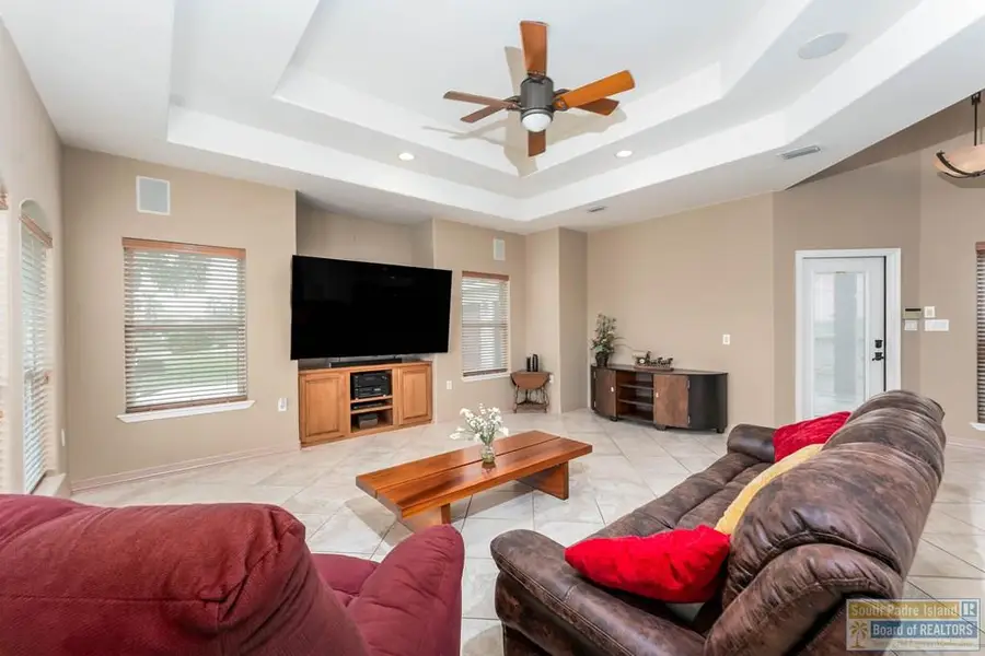 14 Whooping Crane Dr., Laguna Vista, TX 78578 - Image #3