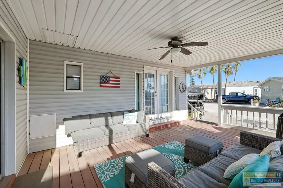 396 Sand Dollar Dr, Port Isabel, TX 78578 - Image #3