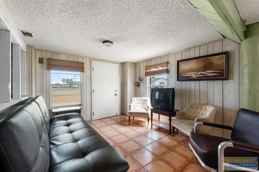 725 Bayshore Dr., Port Mansfield, TX 78598 - Image #3