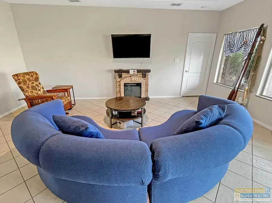 34 Torrey Pines Dr., Laguna Vista, TX 78578 - Image #3