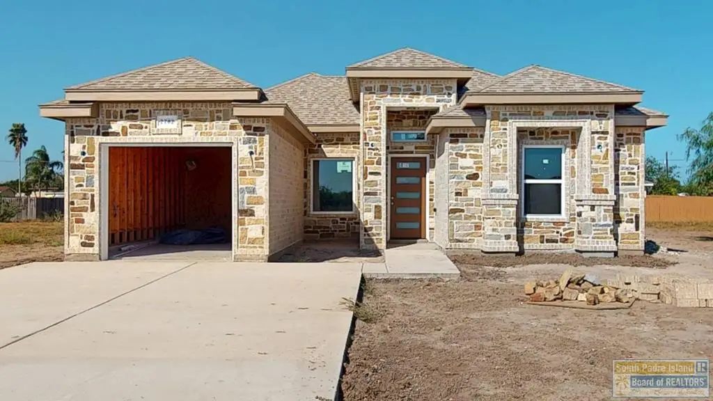 2702 Juan Castillo Ave., Port Isabel, TX 78578 - Image #1