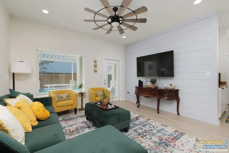 115 E Marlin St. #B, South Padre Island, TX 78597 - #3
