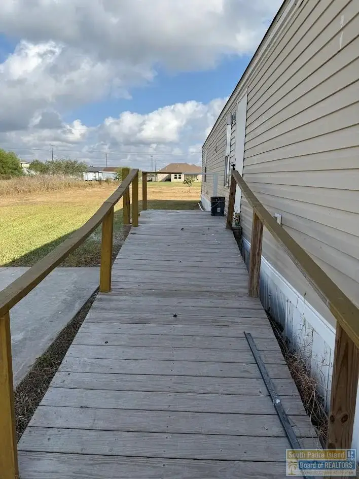 32962 Blue Jay Cir., Los Fresnos, TX 78566 - Image #3