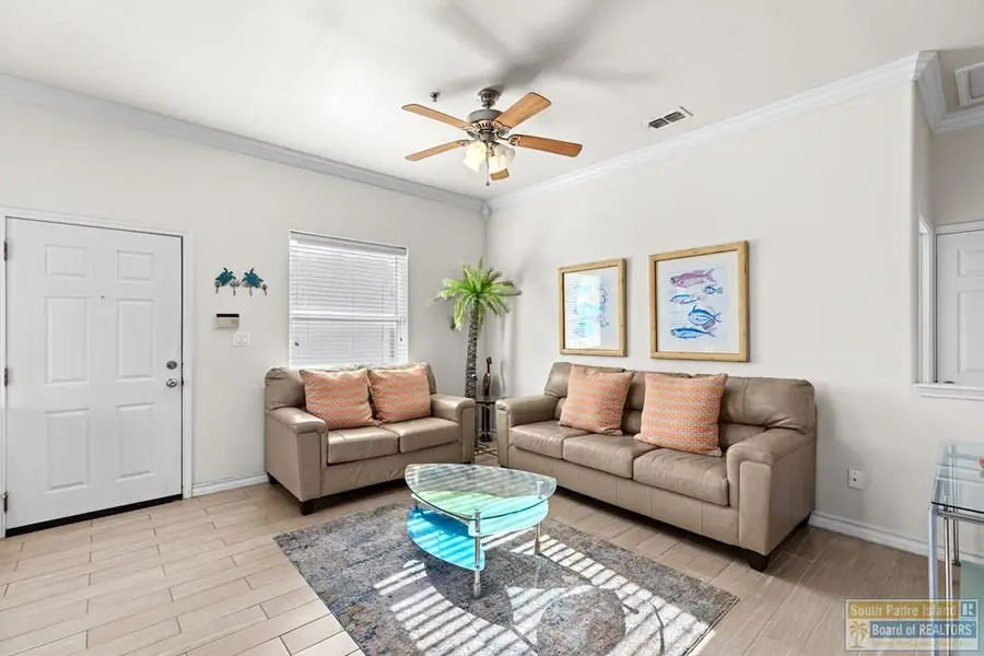 102 E Gardenia St. #6, South Padre Island, TX 78597 - Image #2