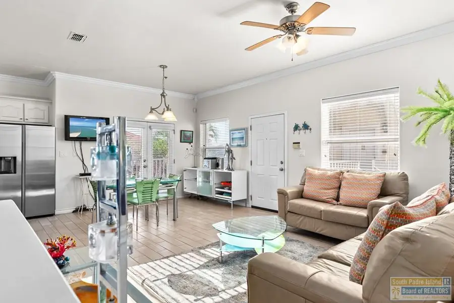 102 E Gardenia St. #6, South Padre Island, TX 78597 - Image #3
