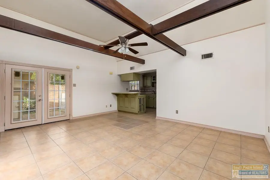 402 Champion #8, Brownsville, TX 78520 - Image #2