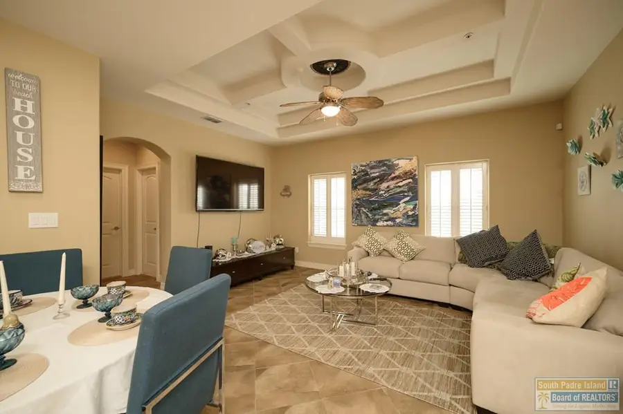 201 W Oleander St. #6, South Padre Island, TX 78597 - Image #3