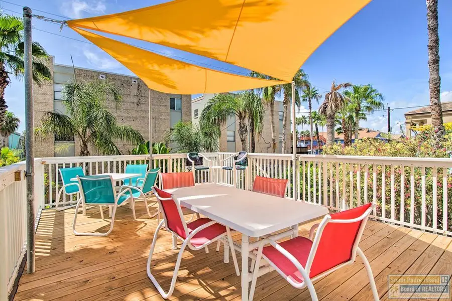 129 E Saturn Lane, South Padre Island, TX 78597 - Image #3