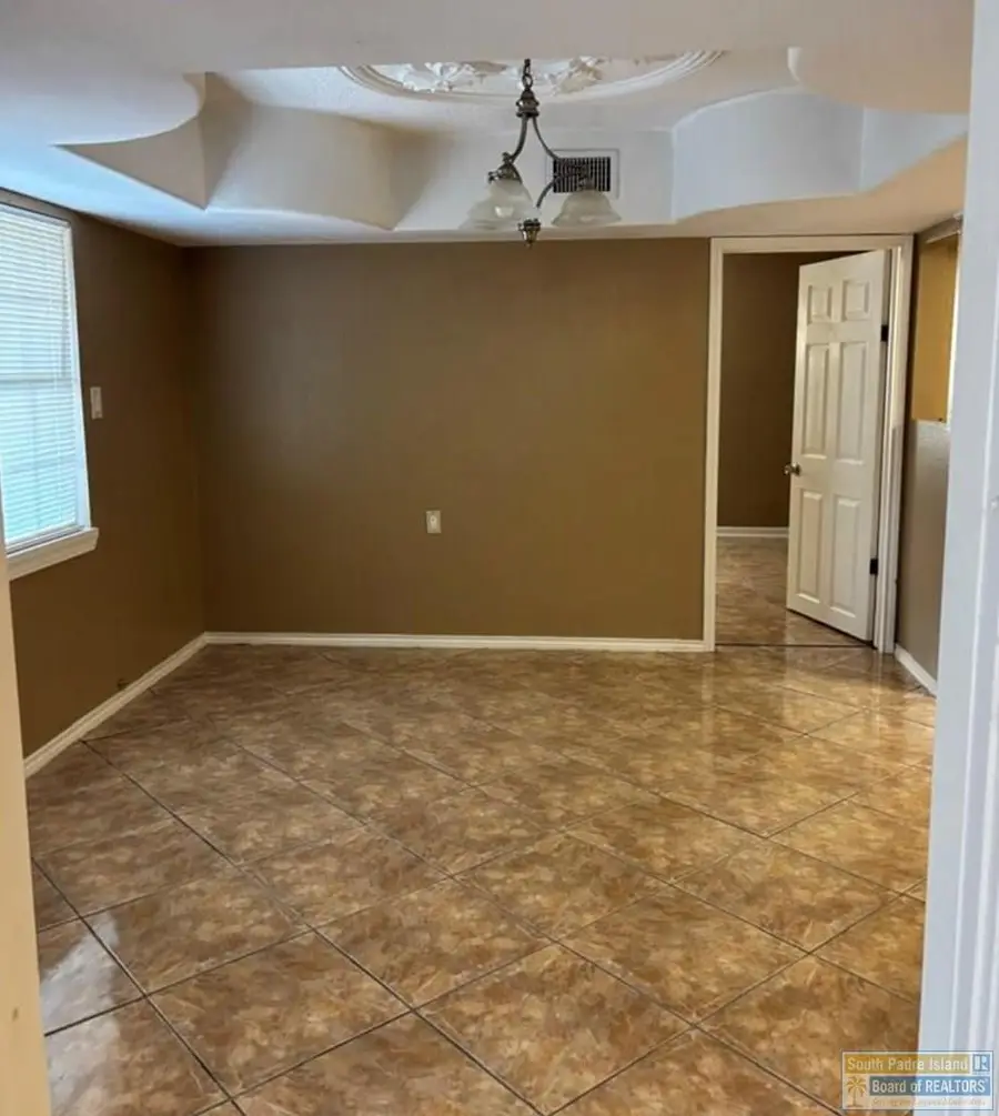 4729 Morningside Rd., Brownsville, TX 78521 - #3
