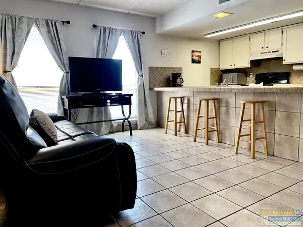111 E Gardenia St. #301, South Padre Island, TX 78597