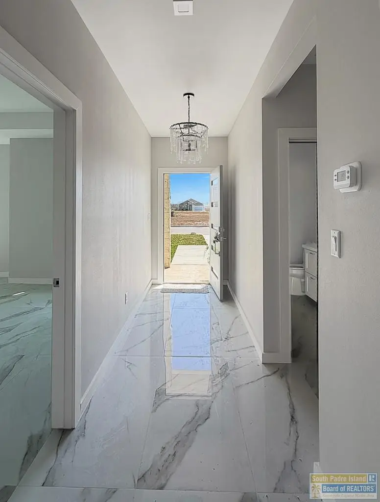 2622 Juan Castillo Ave., Port Isabel, TX 78578 - #3