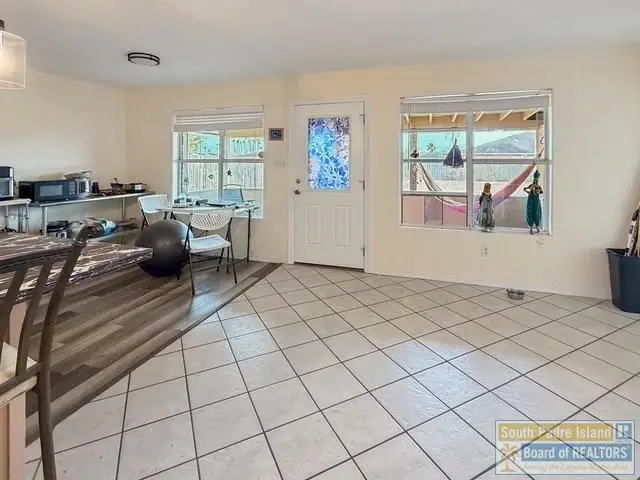 13 Lakewood Dr., Laguna Vista, TX 78578 - #3