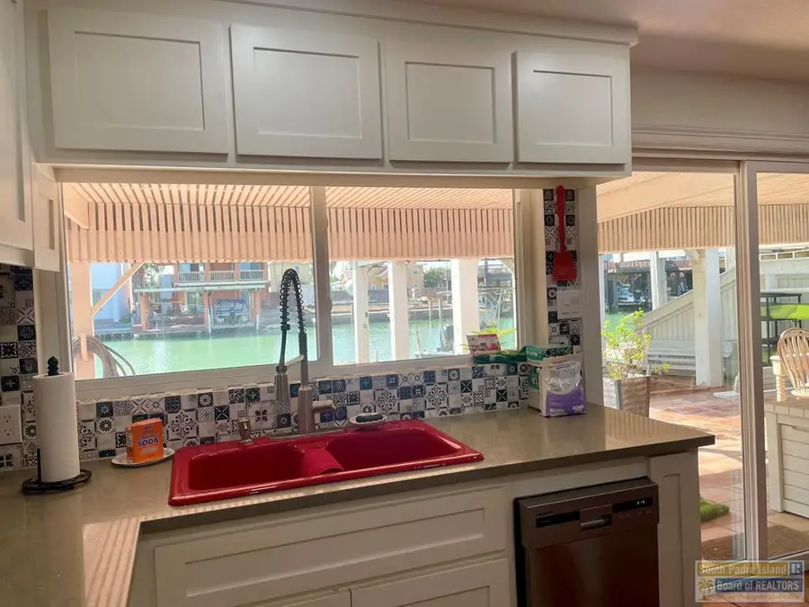 921 Bass Ave, Port Isabel, TX 78578 - #3