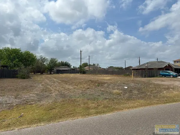 945 Palm Blvd, Laguna Vista, TX 78578