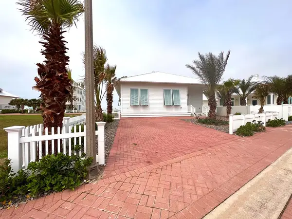 8405 Water St., South Padre Island, TX 78597