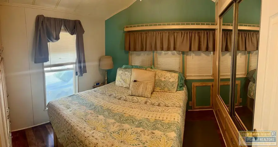 698 E Clam Circle, Port Isabel, TX 78578 - #2