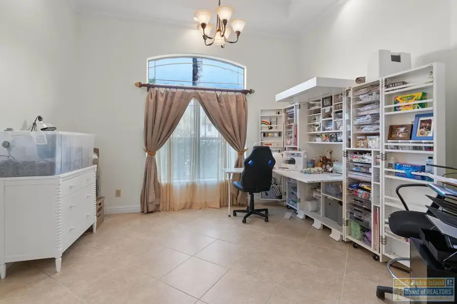 5 Laguna Madre Dr., Laguna Vista, TX 78578 - #3