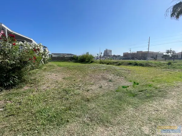 101 E Cora Lee Dr., South Padre Island, TX 78597