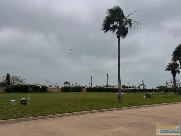 Lot 8 Jean Lafitte, Port Isabel, TX 78578