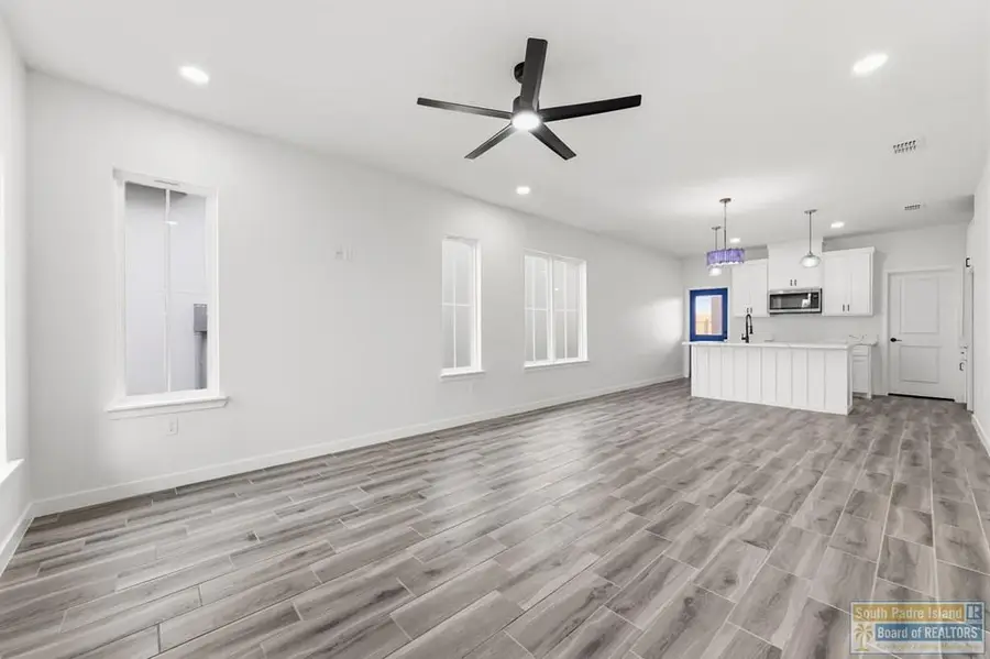 3221 Juan Castillo Ave., Port Isabel, TX 78578 - #2