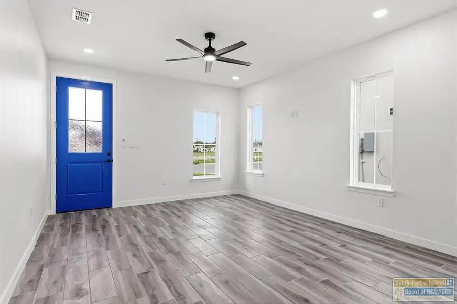 3221 Juan Castillo Ave., Port Isabel, TX 78578 - #3