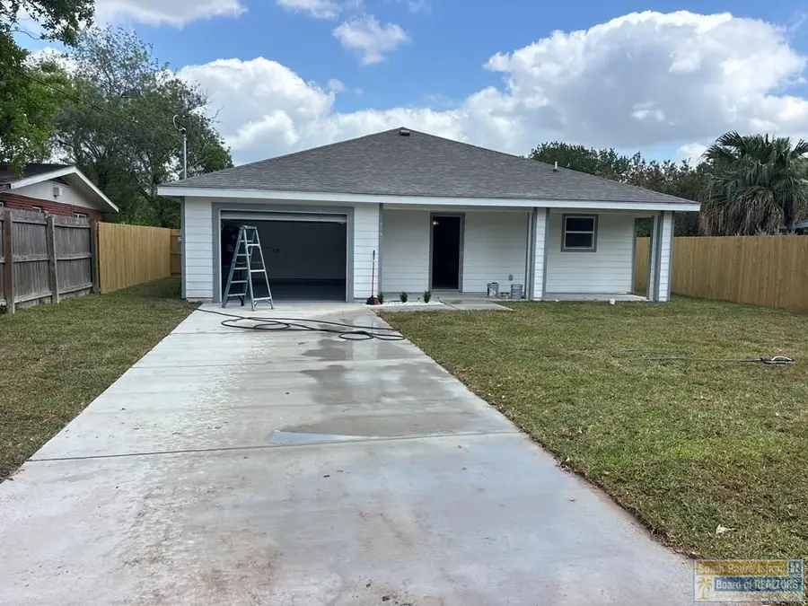 1006 E Cenizo Dr., Harlingen, TX 78550 - #2