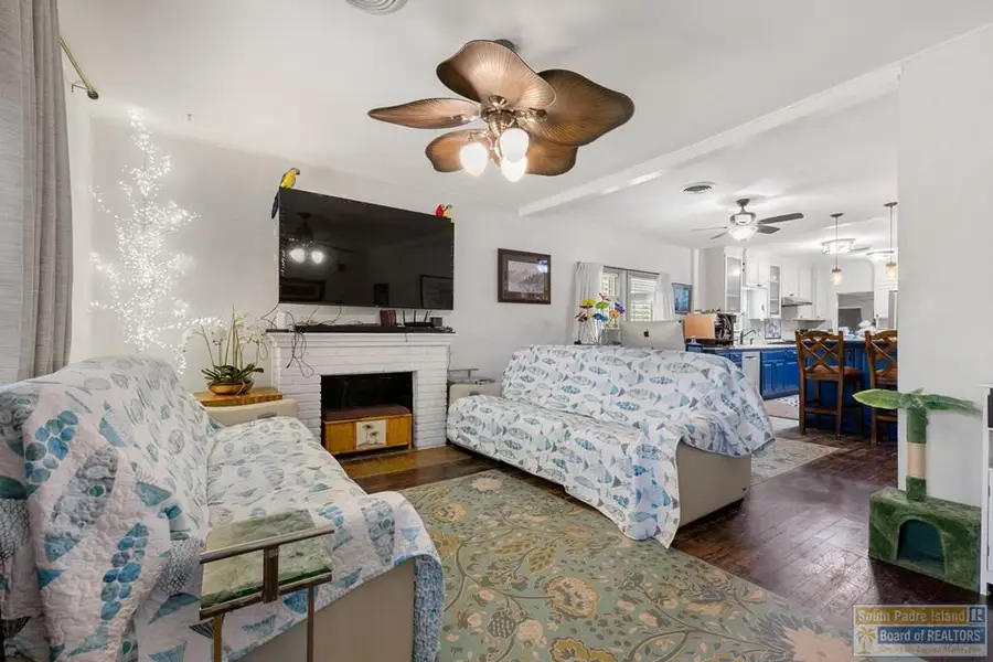 205 E Jefferson, Port Isabel, TX 78578 - #3