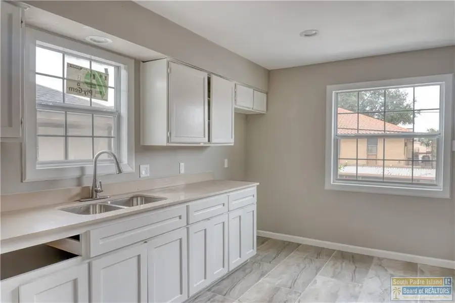 712 Other, McAllen, TX 85901 - #3