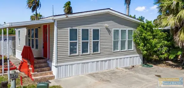 132 E Bonnet Circle #132, Port Isabel, TX 78578