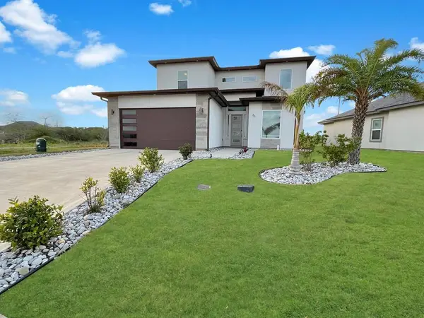 86 Bethpage Dr., Laguna Vista, TX 78578