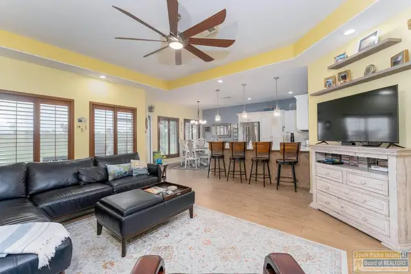 25 Golf House Rd., Laguna Vista, TX 78578