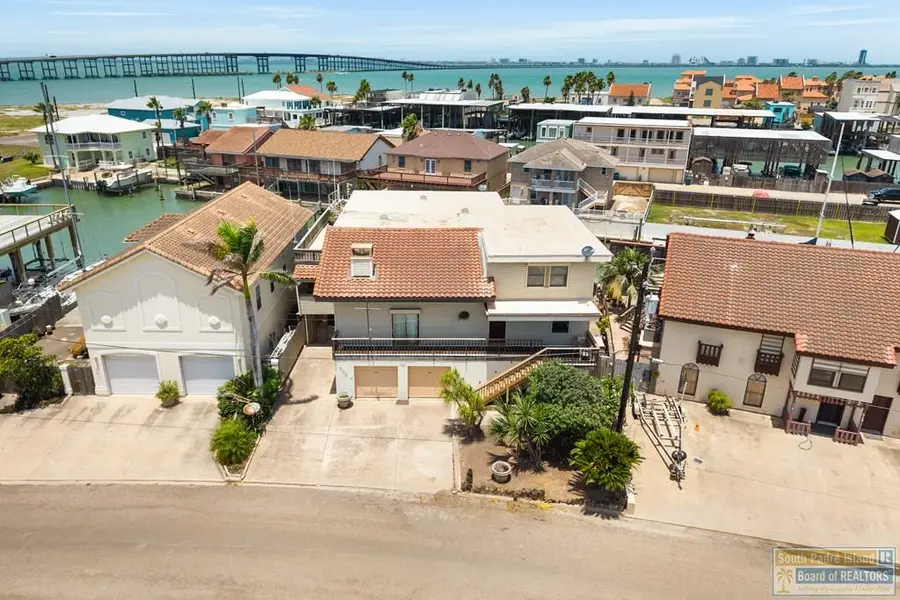 609 Marina Dr., Port Isabel, TX 78578 - #2