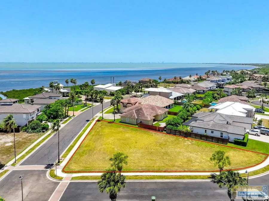 122 Oleander Dr., Laguna Vista, TX 78578 - #2