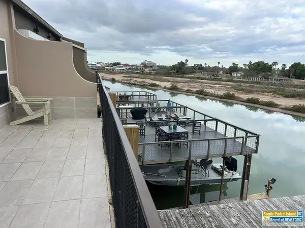 1342 Harbor Island Dr. #21, Port Isabel, TX 78578