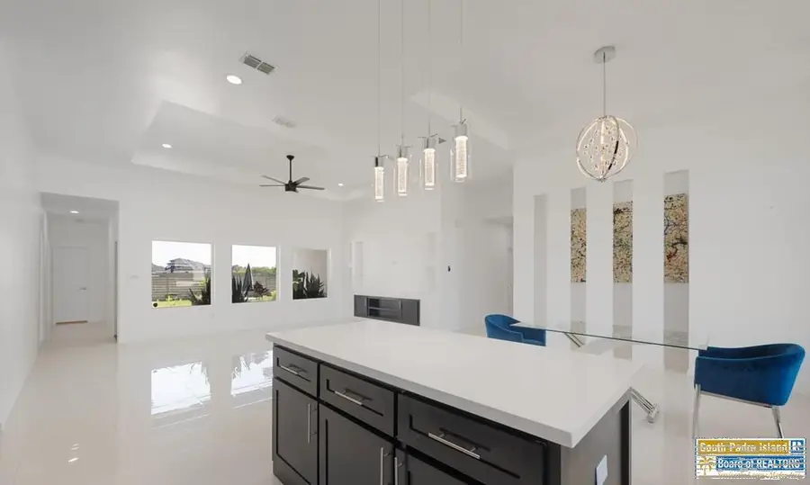 9513 Lake John Ct., Los Fresnos, TX 78566 - #2