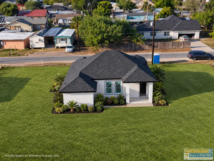 3221 Pennsylvania Ave., Port Isabel, TX 78578 - #2