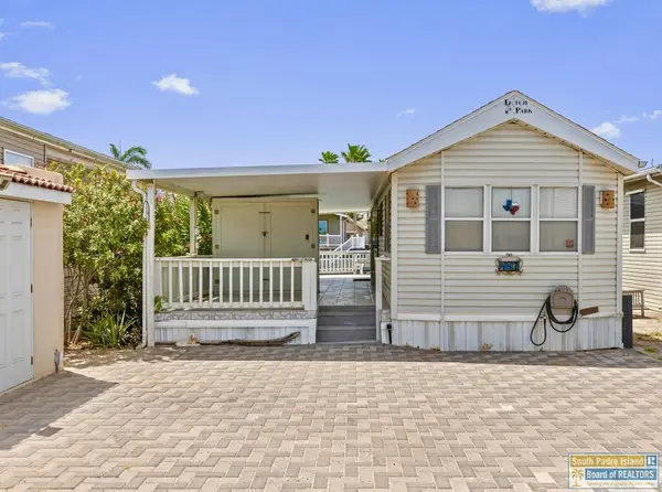 487 W Clam Circle, Port Isabel, TX 78578