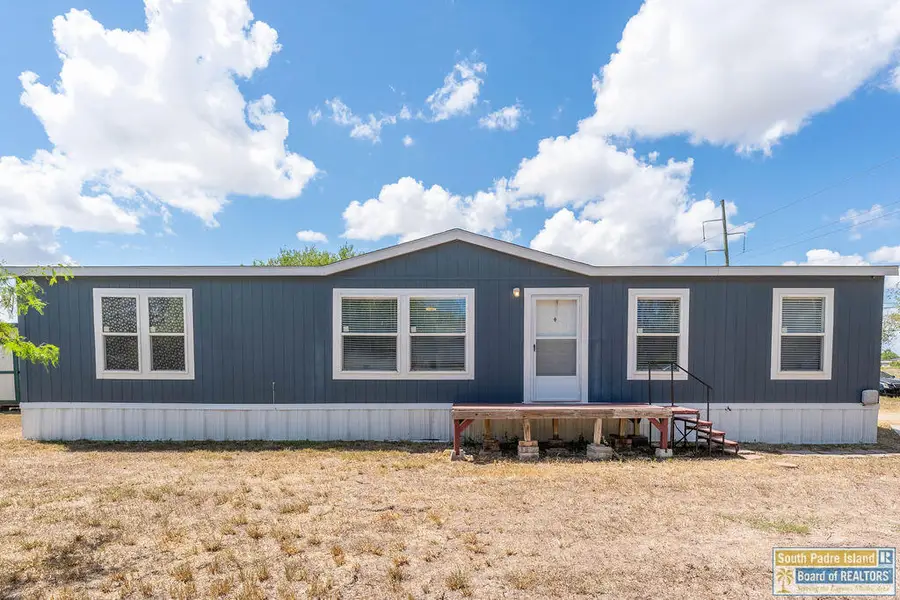 32804 Ebony Rd., Los Fresnos, TX 78566 - #3