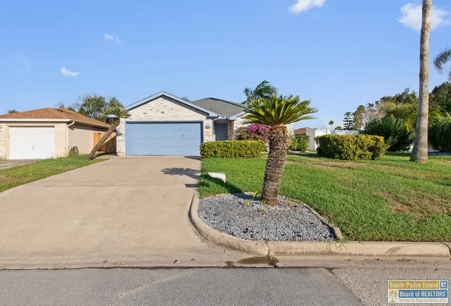 29 Lakewood Dr., Laguna Vista, TX 78578 - #3